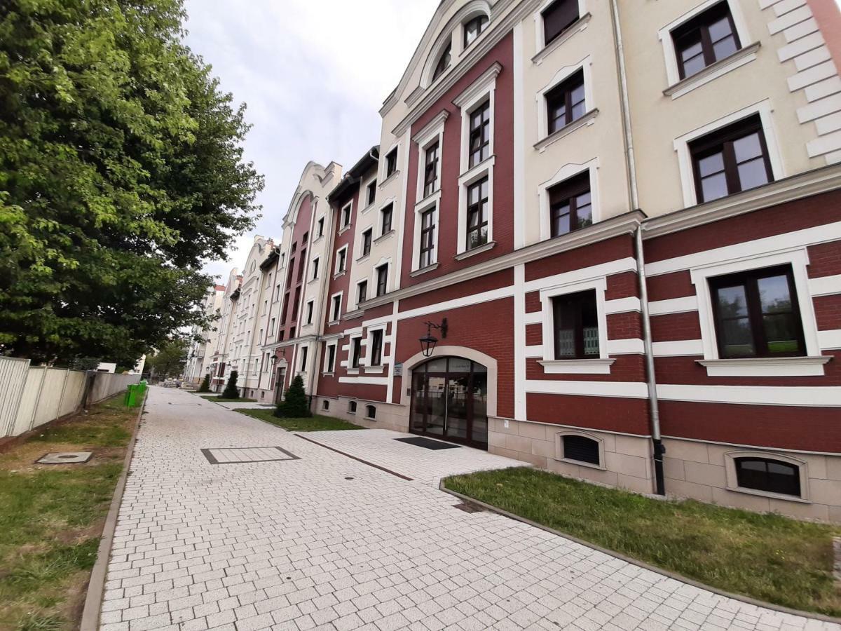 Apartamenty Lubin - Kamieniczka W Centrum Exterior photo